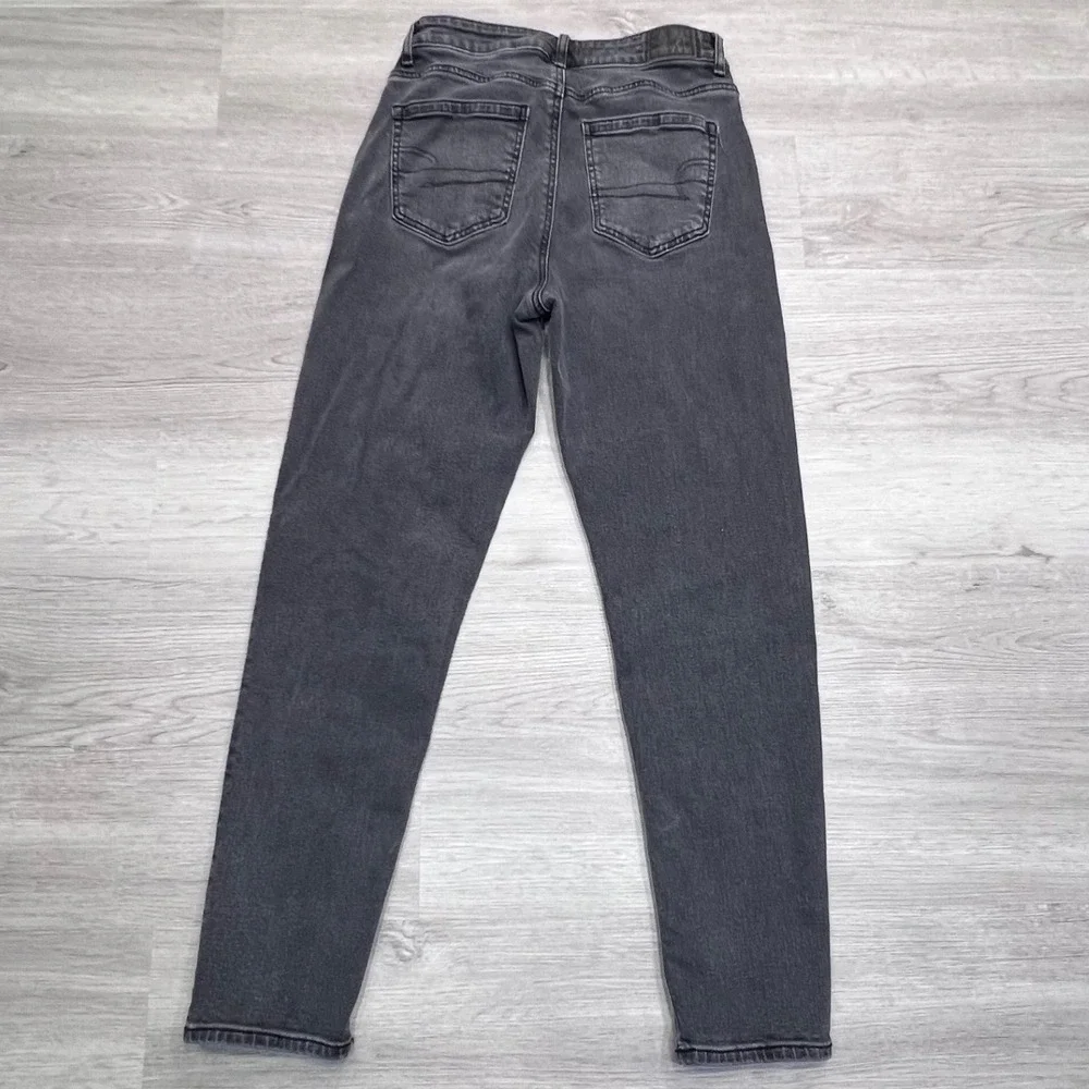 American Eagle Mom Jeans Womens 2 Regular Black Wash High Rise Tapered 58891363